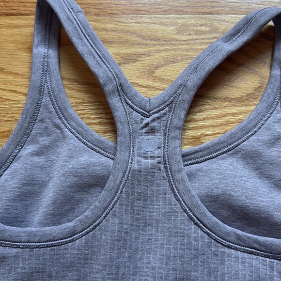 Lululemon Ebb To Street Tank Size 4 - Picture 5 of 7